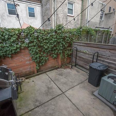 Italian Casetta In Thee Italian Market South Philly Apartment Филаделфия Екстериор снимка