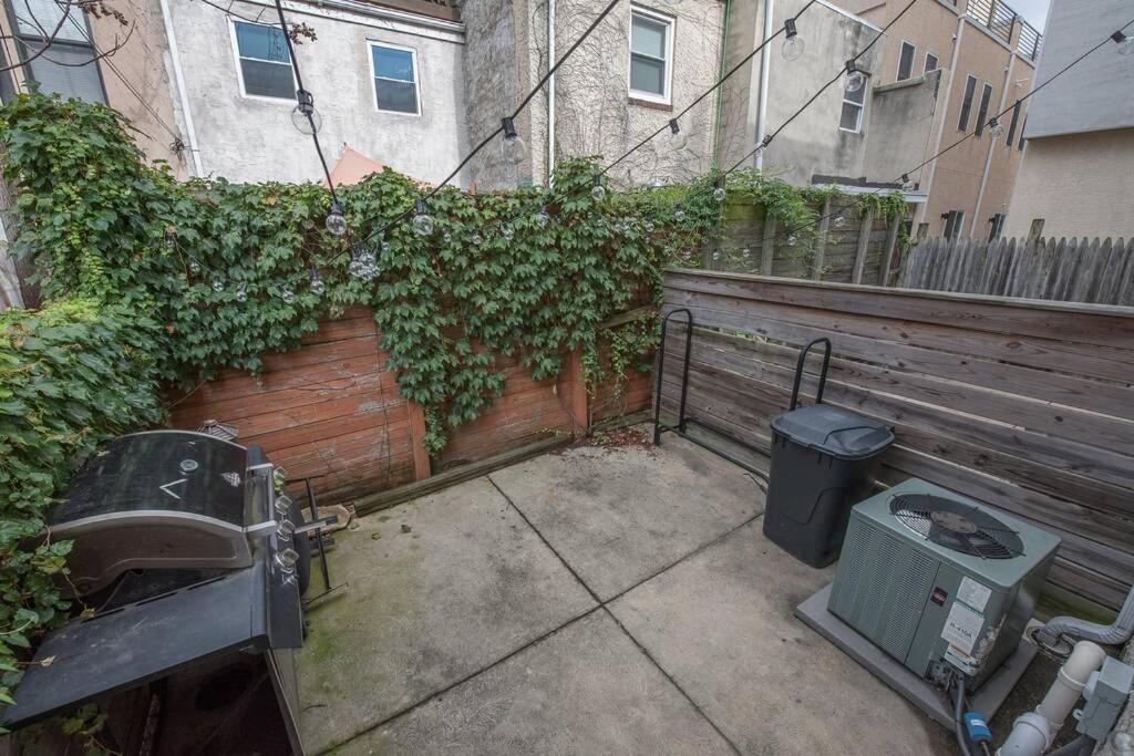 Italian Casetta In Thee Italian Market South Philly Apartment Филаделфия Екстериор снимка